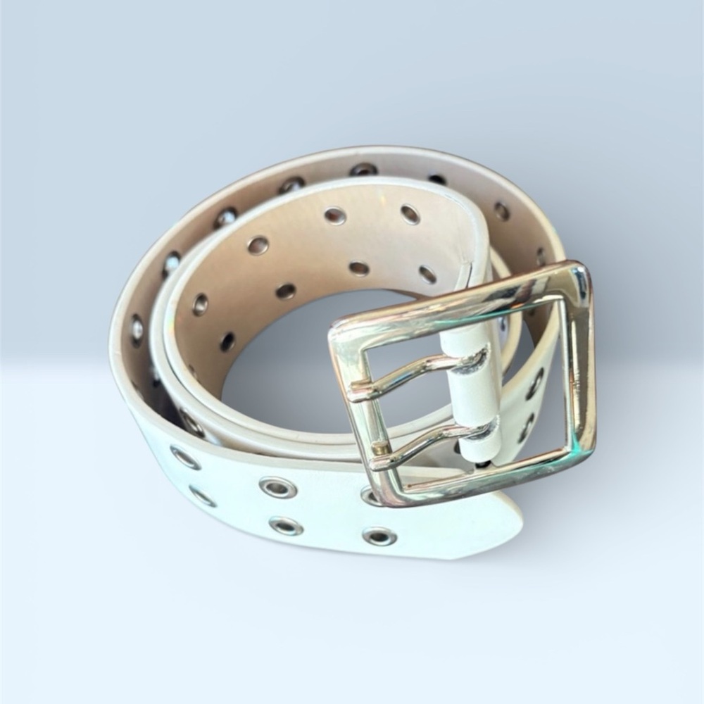 White Eyelet Belt Silver Buckle S/M Never Worn